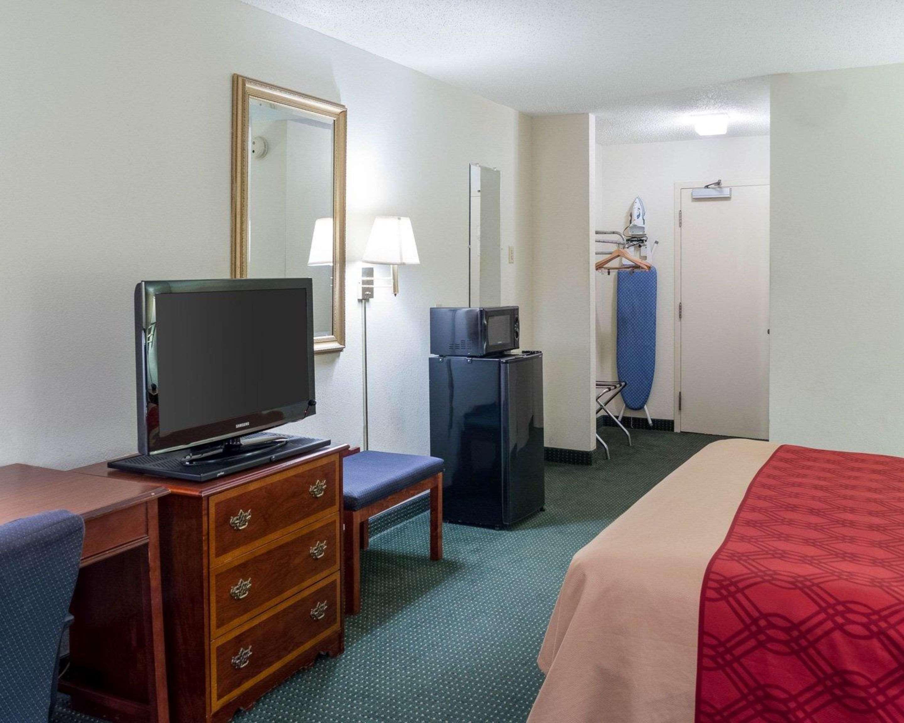 Econo Lodge Yazoo City Eksteriør billede